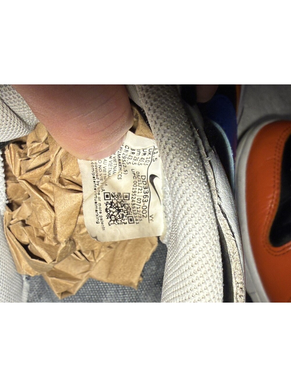 Nike Dunk Low EMB NBA 75th Anniversary Knicks DD3363-002 Men’s 11.5 - Picture 3 of 5